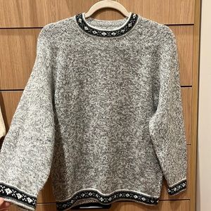 Hand knit fair isle wool crew neck sweater